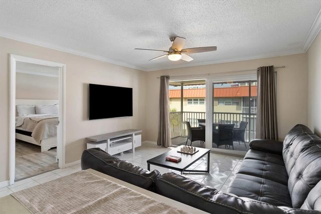 3 of 32 - 2097 S Ocean Drive #403, Hallandale Beach, FL