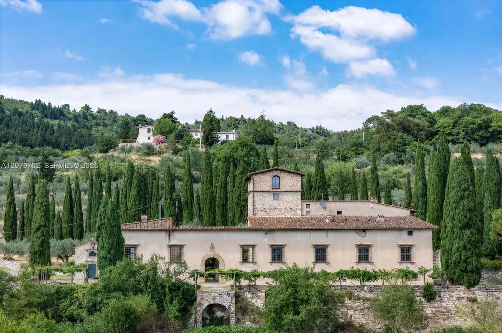 Luxury Villa For Sale Luxury Villa For Sale In Tuscany Max Mlekus, 