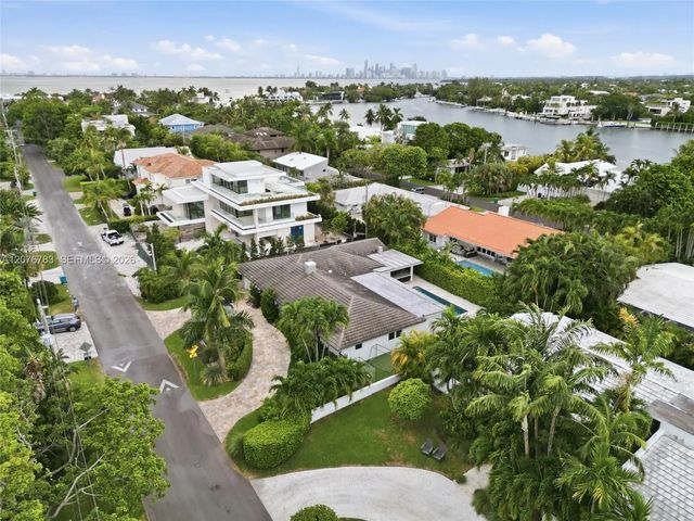 571 S Mashta Drive, Key Biscayne