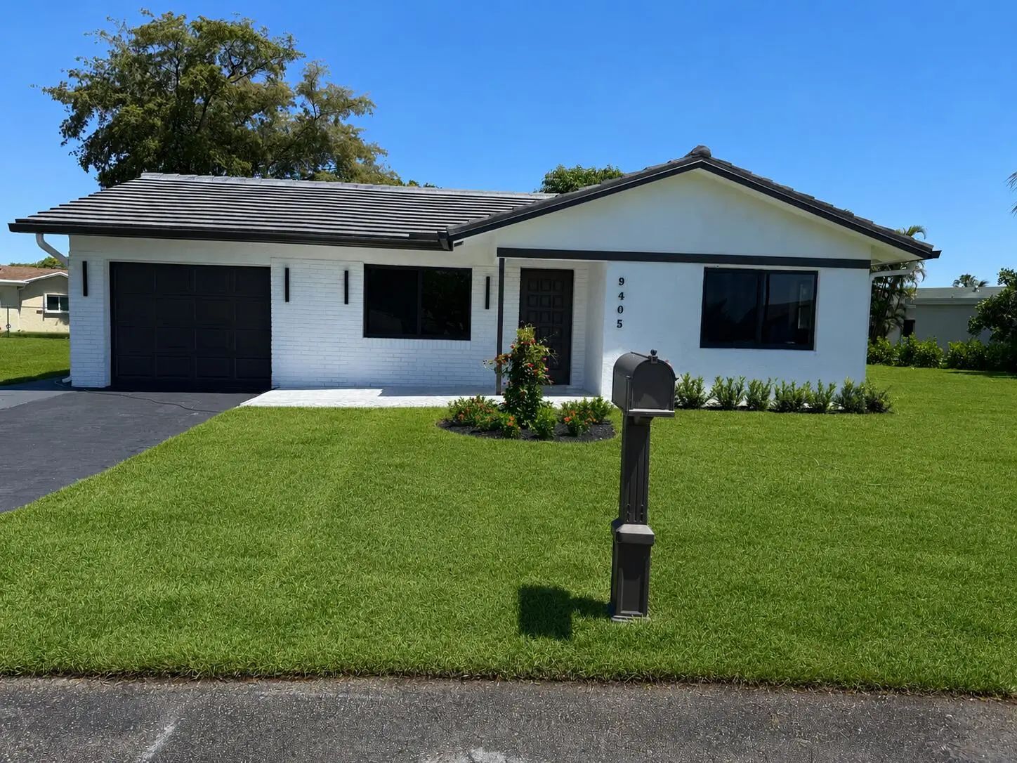 9405 Nw 74th, Tamarac