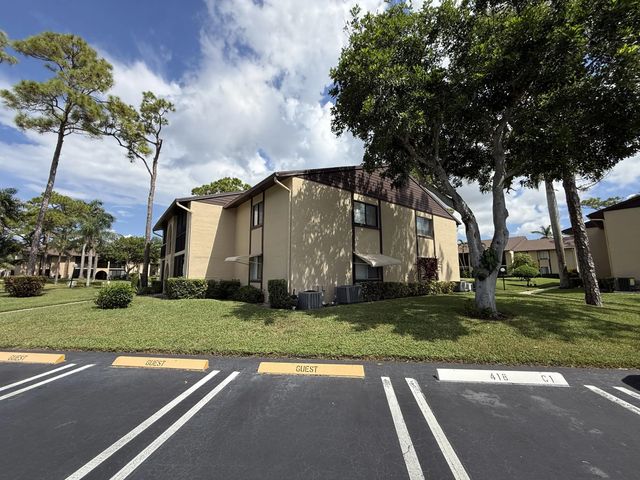 418 Pine Glen Lane #c-2, Greenacres