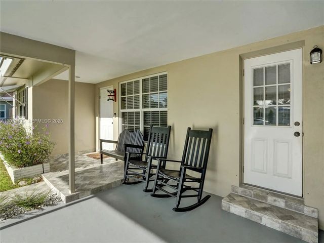 2 of 25 - 4681 Ne 2nd Avenue, Oakland Park, FL