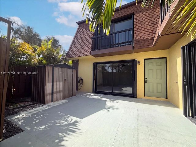 5 of 21 - 110 N Delaware Boulevard #10c, Jupiter, FL