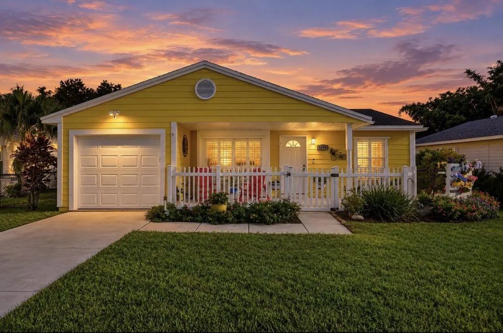 9099 Carma Drive, Boynton Beach