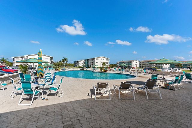 5 of 42 - 150 Horizon Street E, Boynton Beach, FL
