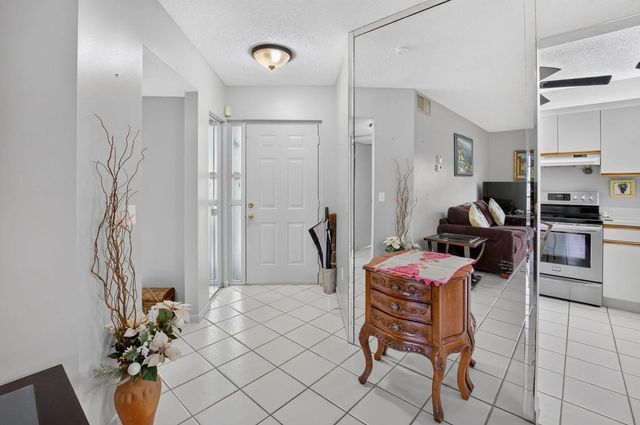 4 of 54 - 5267 Europa Drive #c, Boynton Beach, FL