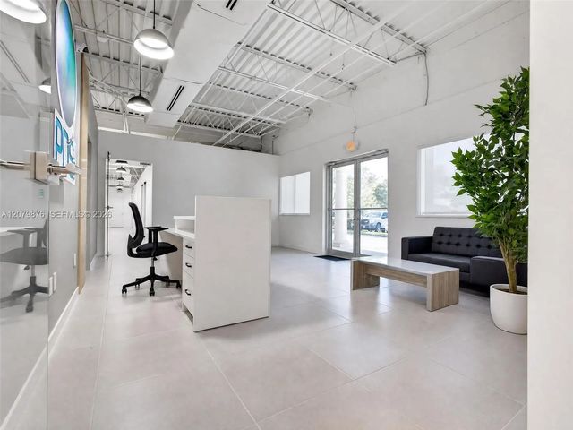 2 of 28 - 2665 Executive Park Drive, Weston, FL