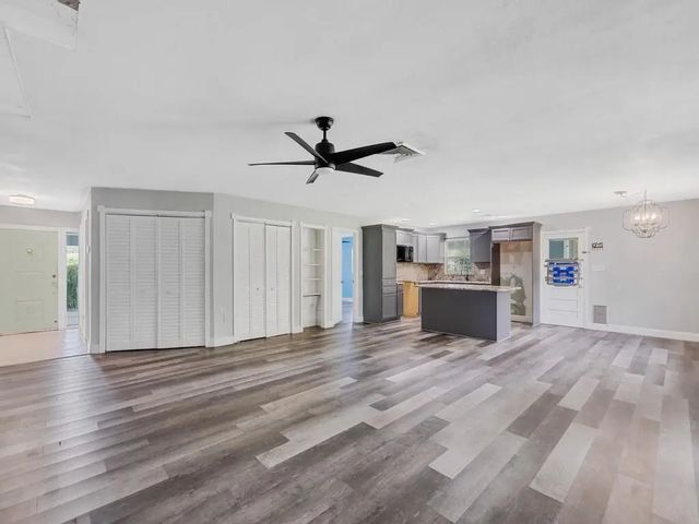 4 of 36 - 8206 Lakeland Boulevard, Fort Pierce, FL