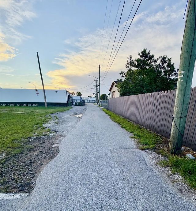 5 of 19 - 54 Nw 8th Street, Homestead, FL
