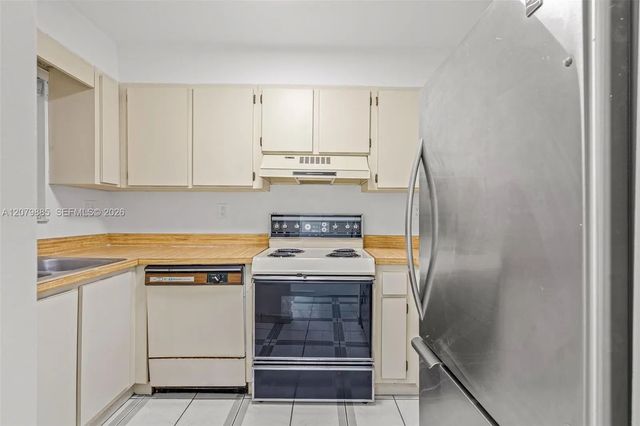 5 of 29 - 8000 Sw 151st Court #614, Miami, FL