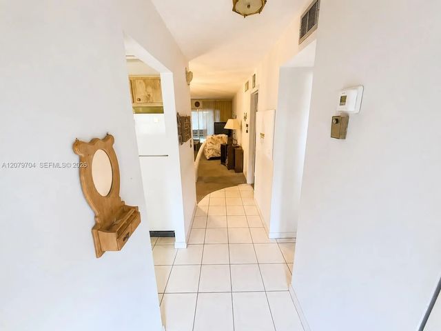 1751 Nw 75th Avenue #303, Plantation