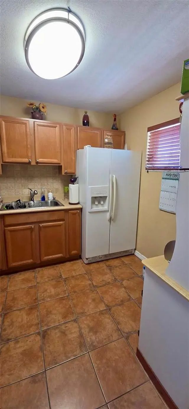 2 of 10 - 2728 N Garden Drive N #112, Lake Worth, FL