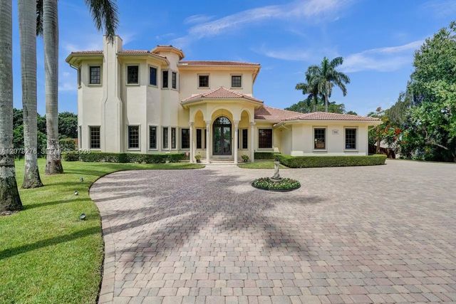 2 of 62 - 3311 Sw 118th Terrace, Davie, FL