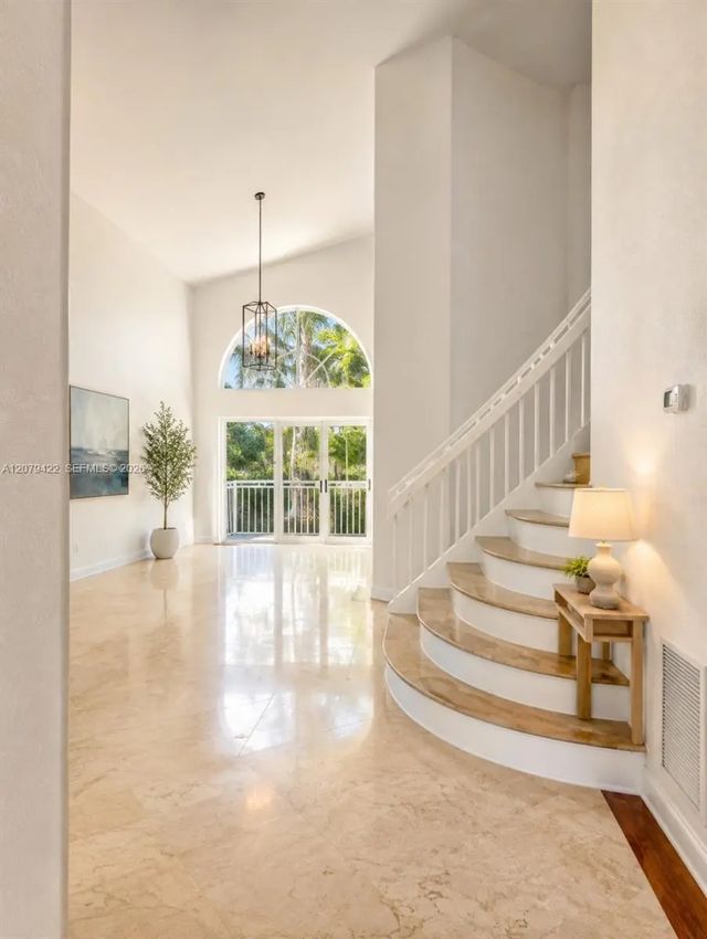 2 of 41 - 10916 Nw 58th Terrace, Doral, FL