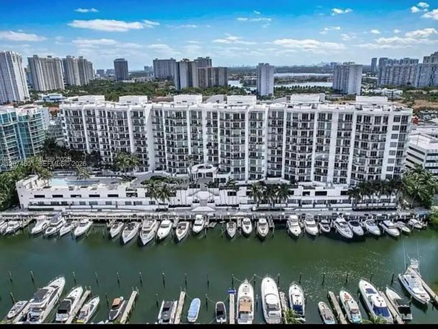 3029 Ne 188th Street, Aventura