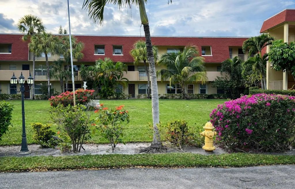 3081 Nw 47th Terrace #107, Lauderdale Lakes