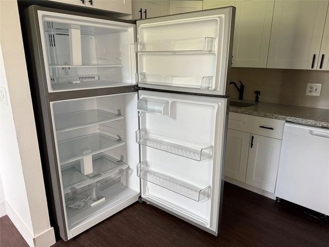 5 of 14 - 3081 Nw 47th Terrace #107, Lauderdale Lakes, FL