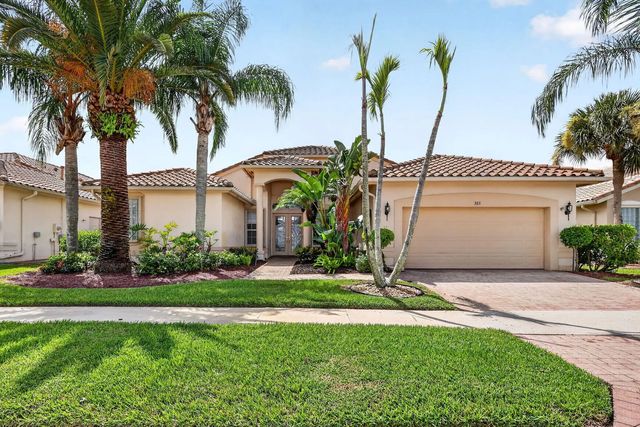 303 Nw Bayside Court, Port St. Lucie