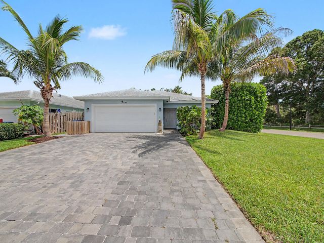 2 of 18 - 17700 Cornelia Avenue, Jupiter, FL