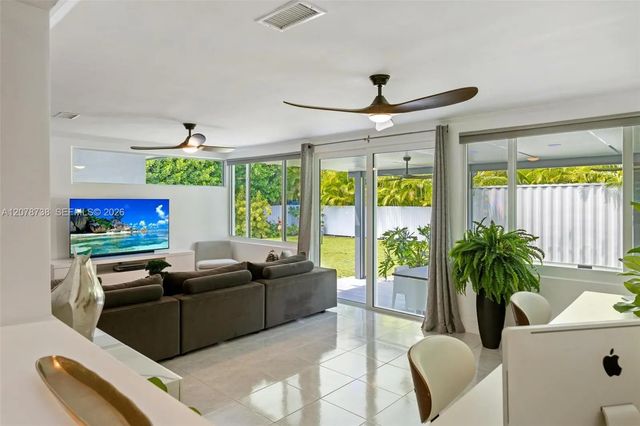 6140 Sw 65th Avenue, South Miami