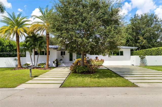 2 of 39 - 6140 Sw 65th Avenue, South Miami, FL