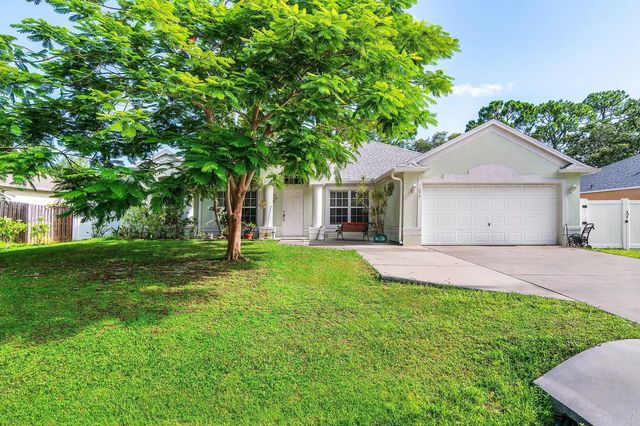 1629 Sw Fortune Road, Port St. Lucie