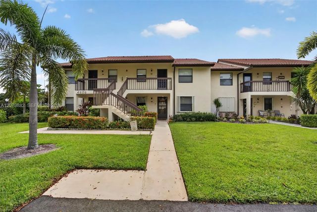 4626 Lucerne Lakes Boulevard E #202, Lake Worth
