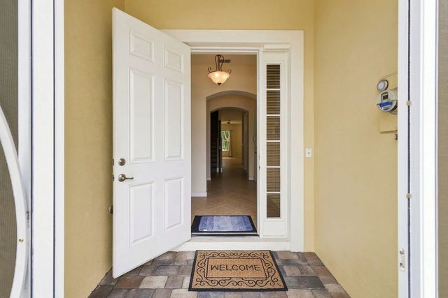 3 of 67 - 6179 Nw Helmsdale Way, Port St. Lucie, FL