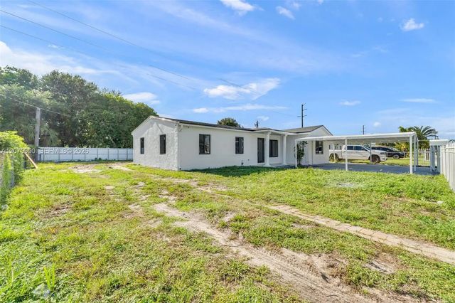 5 of 43 - 15770 Nw 18th Place, Miami Gardens, FL