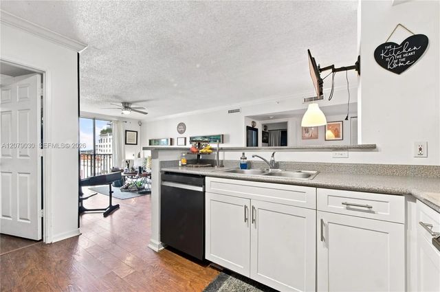 4 of 28 - 1919 Van Buren Street #614a, Hollywood, FL