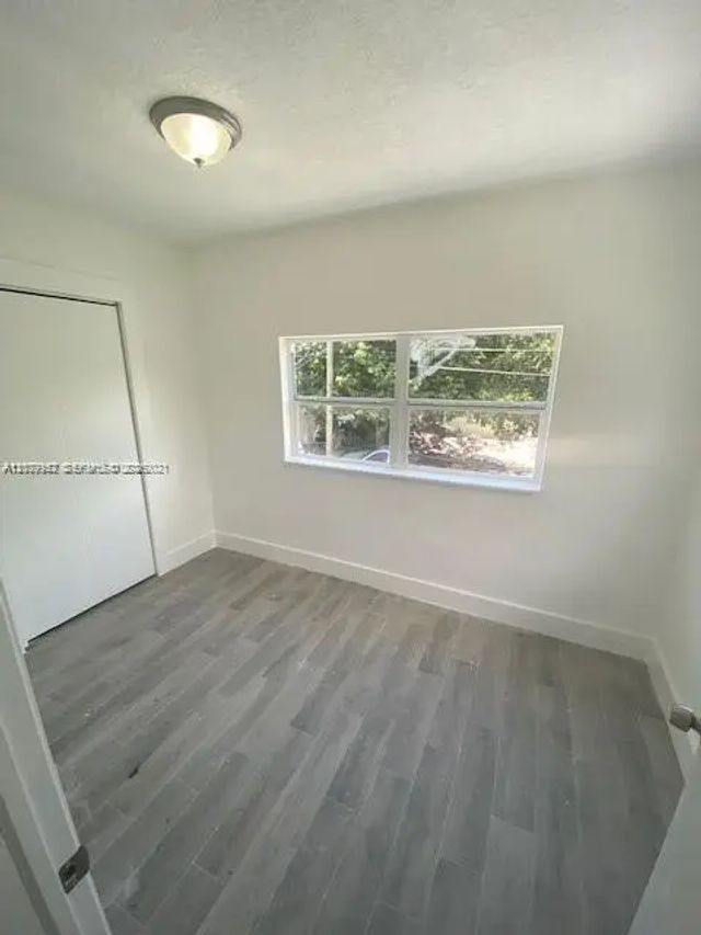 4 of 43 - 27 Ne 60th Terrace, Miami, FL