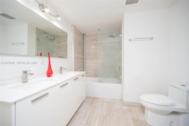 4 of 61 - 1300 Brickell Bay Drive #710, Miami, FL