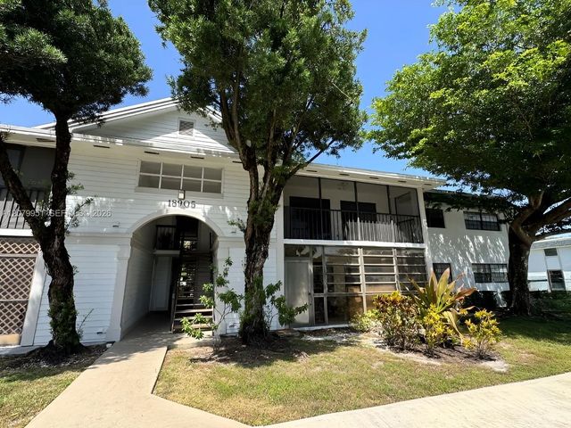 2 of 17 - 18905 Nw 62nd Avenue #204, Hialeah, FL