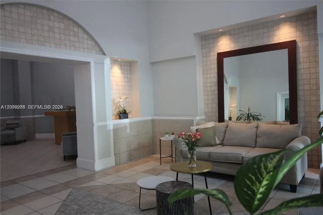 50 Menores Avenue #611, Coral Gables