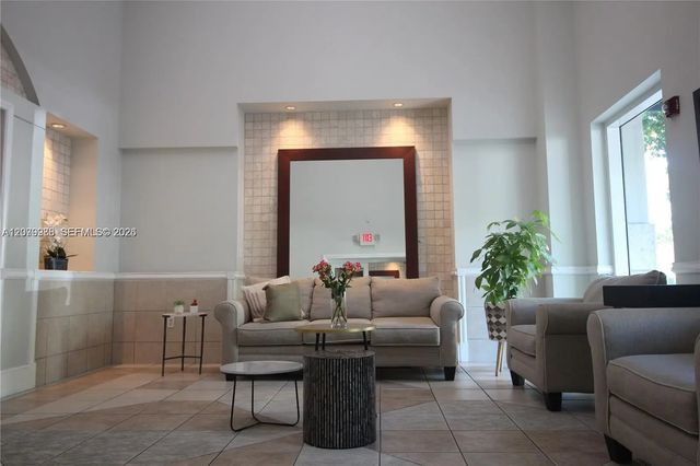 3 of 27 - 50 Menores Avenue #611, Coral Gables, FL
