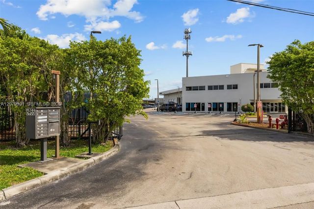 5 of 5 - 6955 Nw 52nd Street, Miami, FL