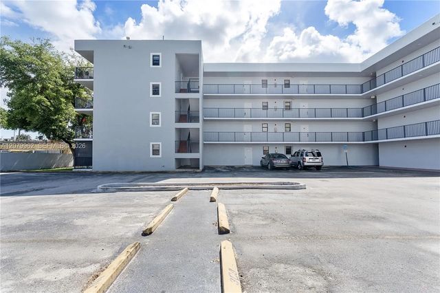 5825 W 25 Court #212, Hialeah