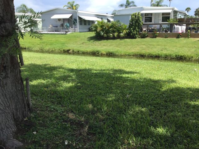 3 of 23 - 114 Camino Del Rio, Port St. Lucie, FL