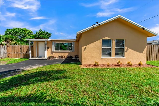 841 Ne 59th Street, Oakland Park