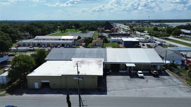2 of 16 - 936 Edith Avenue, Lakeland, FL