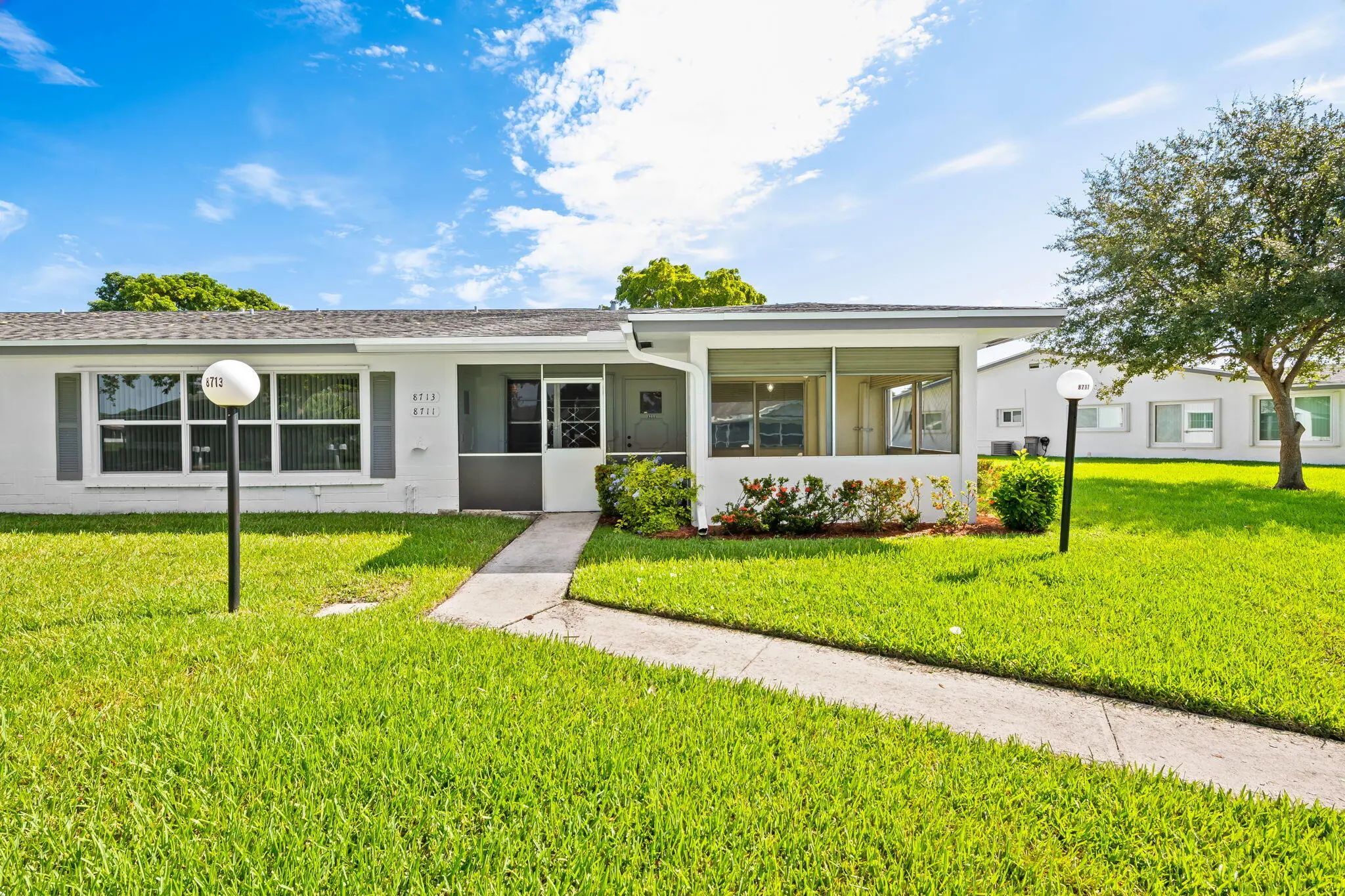 8711 Nw 10th Street #d101, Plantation