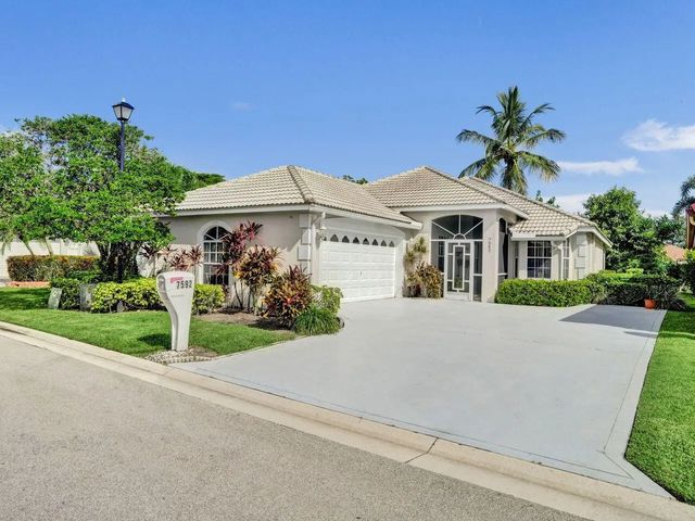 2 of 50 - 7592 Ironbridge Circle, Delray Beach, FL
