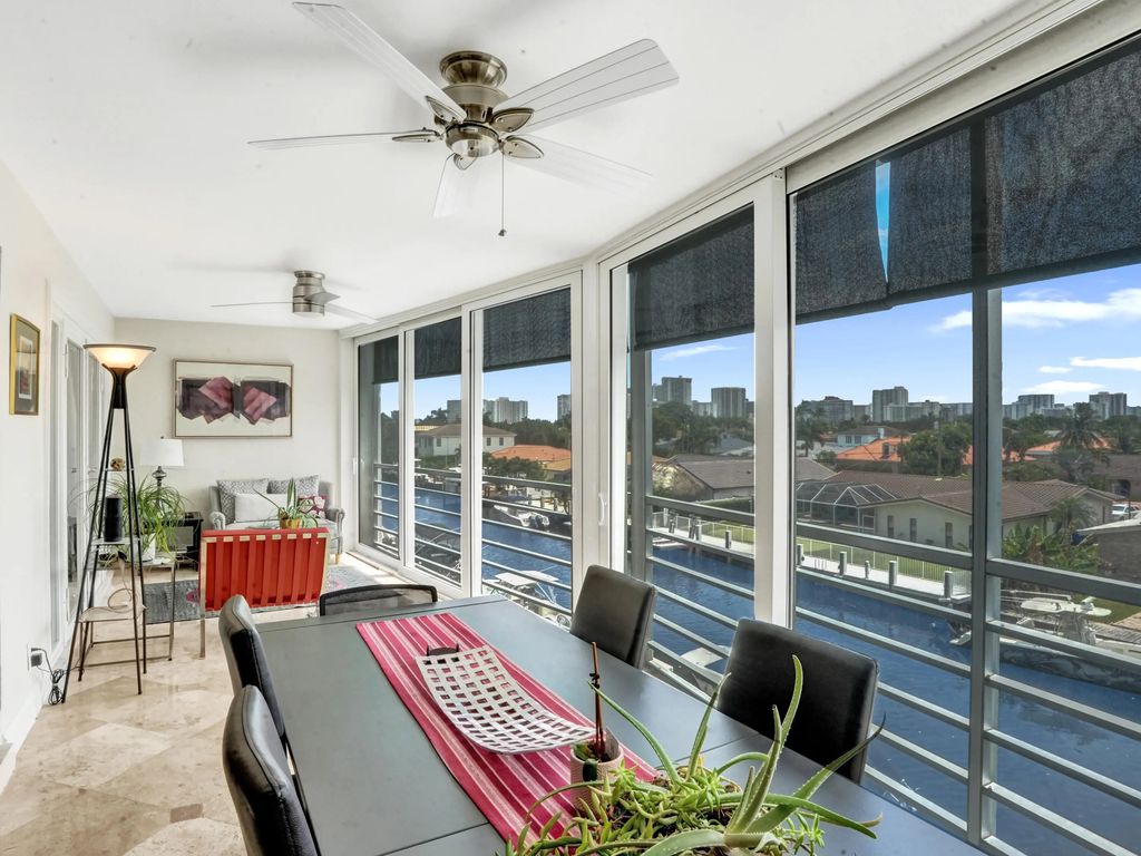 3050 Ne 47th Court #305, Fort Lauderdale