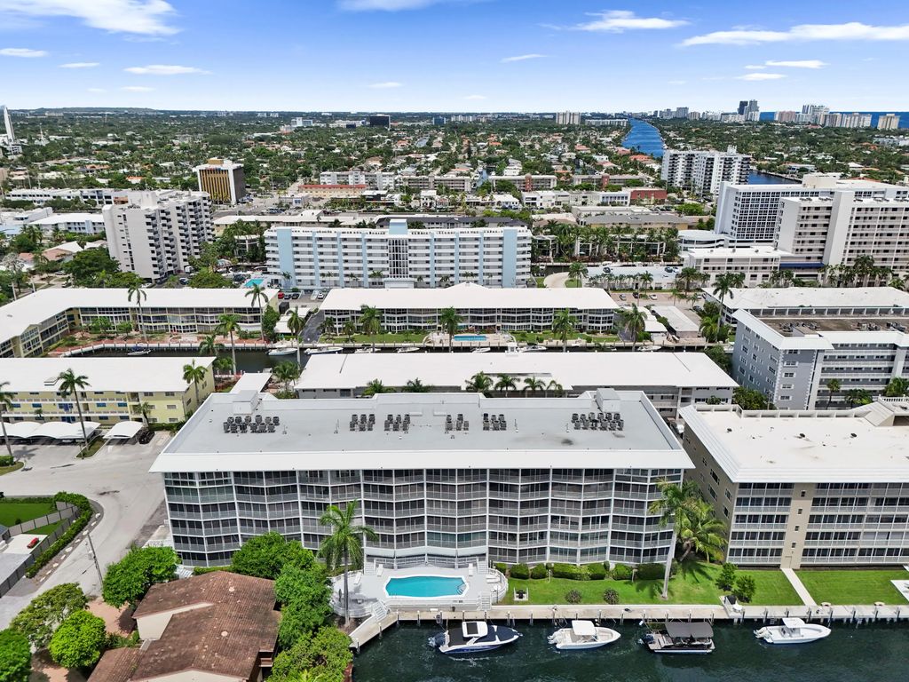 3050 Ne 47th Court #305, Fort Lauderdale