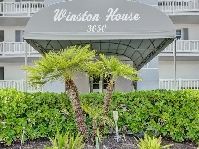 3050 Ne 47th Court #305, Fort Lauderdale