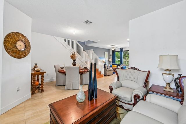 4 of 37 - 2025 Oysterwood Lane, Riviera Beach, FL