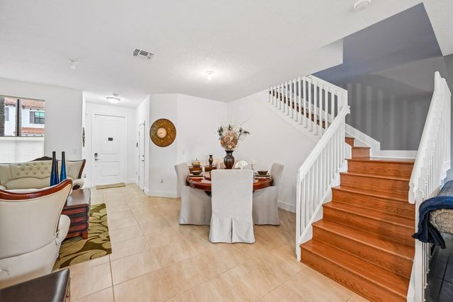 5 of 37 - 2025 Oysterwood Lane, Riviera Beach, FL