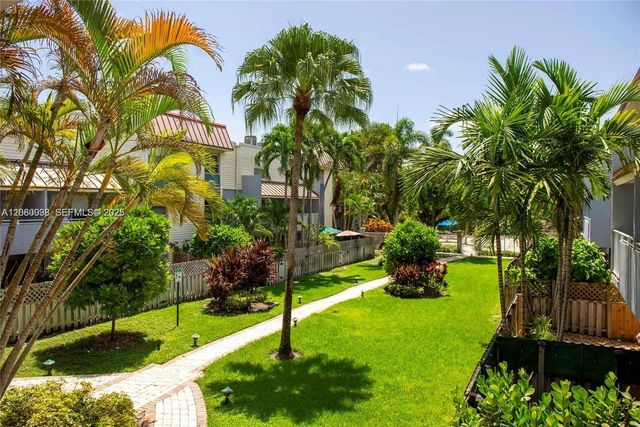 3 of 30 - 4600 Sw 67th Avenue #248, Miami, FL