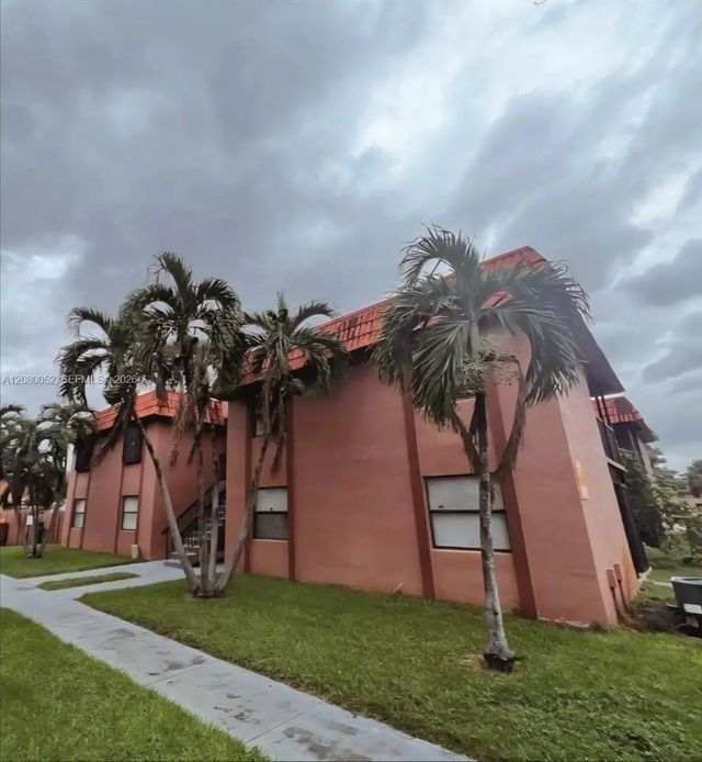 6480 W 27th Court #54-22, Hialeah