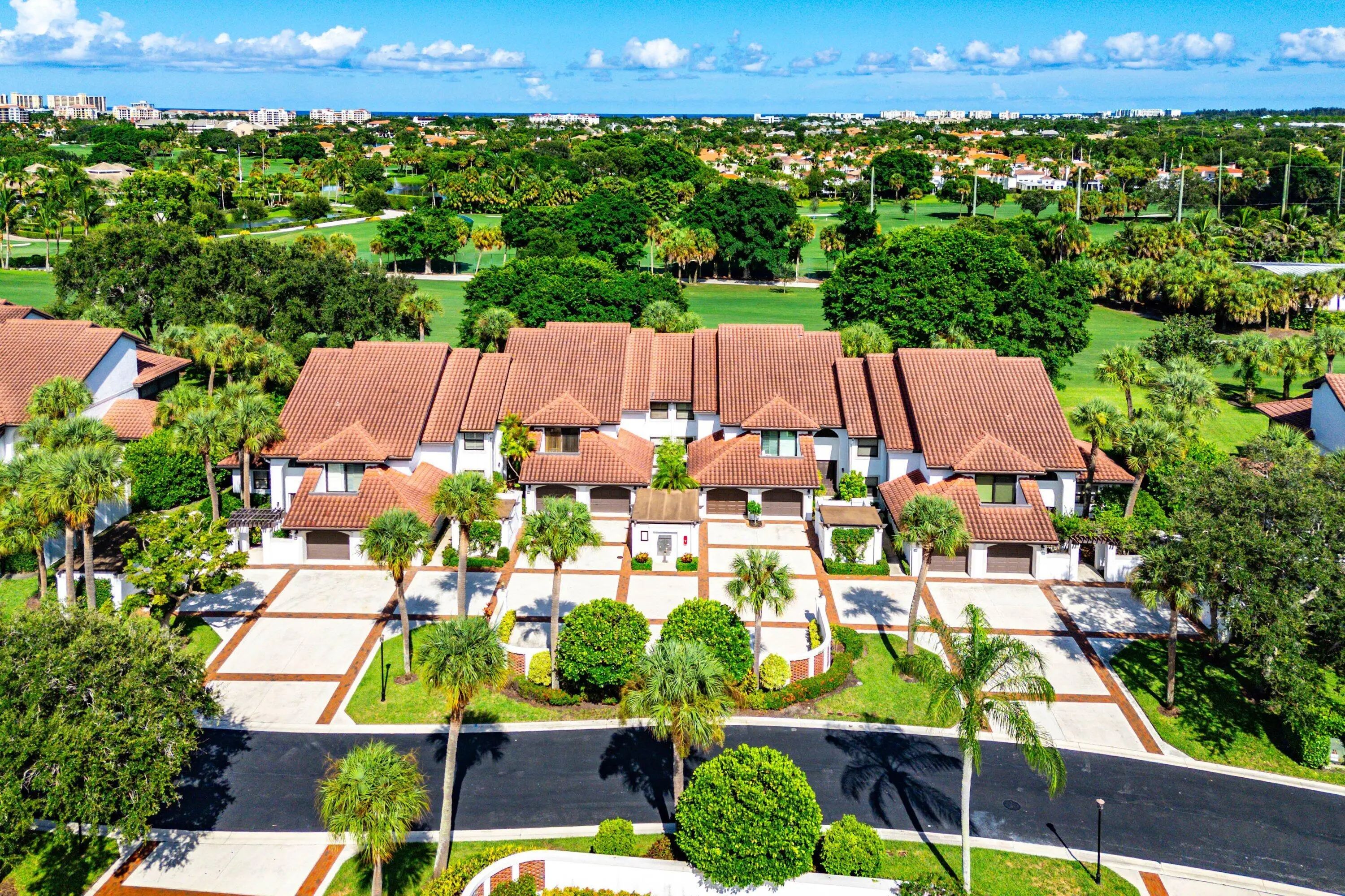 Residential Real Estate for Sale located in the neighborhood of TRADERS CROSSING AT JONATHANS LANDING, in the city of Jupiter, FL